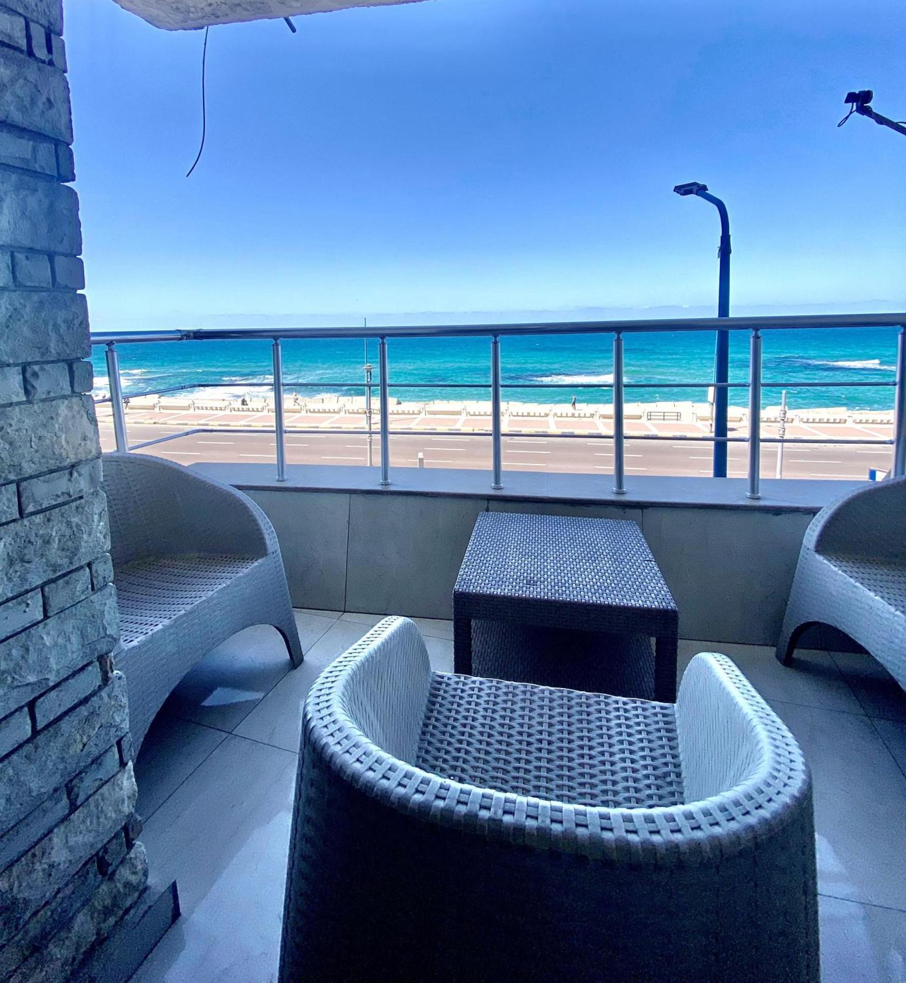 Alexandria Luxury Apartments Sporting Direct Sea View Exteriör bild